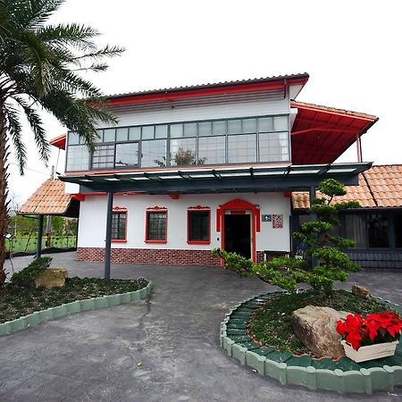The Tiles Garden Yilan B&B Dongshan  Exterior foto